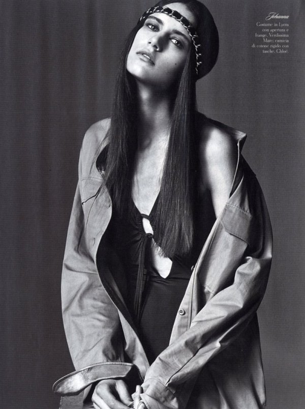 Lys, Johanna & Claudia by Massimo Pamparana for Amica June 2010