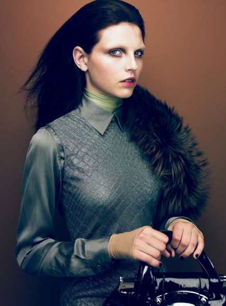 Martyna, Hildie, Karlina & Hana Veronick by Dima Hohlov for Playing Fashion November 2010 Martyna, Hildie, Karlina & Hana Veronick by Dima Hohlov for Playing Fashion November 2010