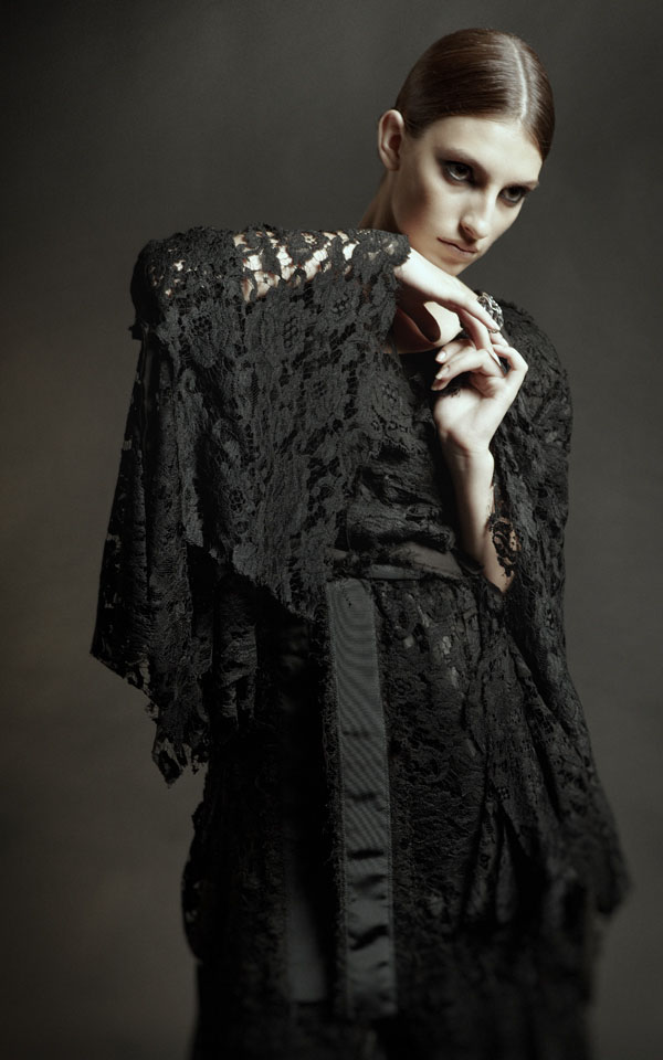 Portrait | Ekaterina Shemonaeva by Dmitry G. Pavlov