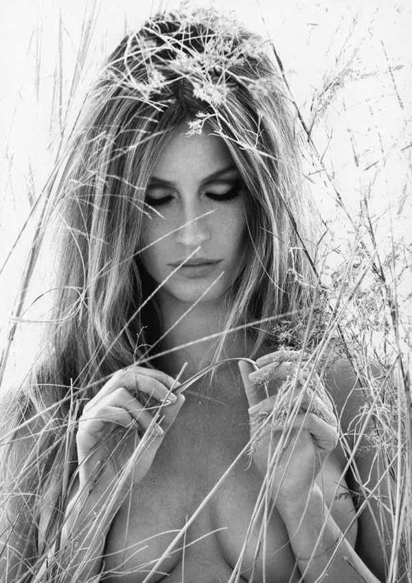 Gisele Bundchen for Muse Summer 2010 by Nino Muñoz