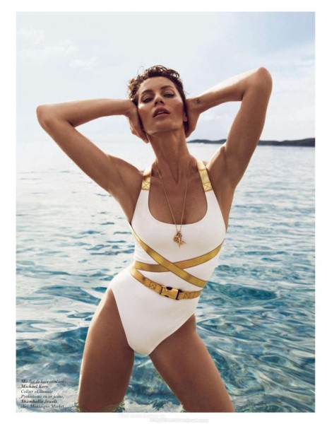 Gisele Bundchen Wows in Vogue Paris' June-July Issue by Inez & Vinoodh Gisele Bundchen Wows in Vogue Paris' June-July Issue by Inez & Vinoodh