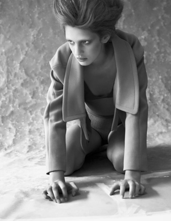 Hint Magazine | Ilvie Wittek by Nils Boldt-Christmas