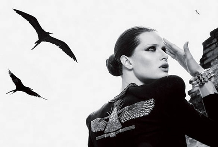 Isabeli in L’Officiel Brazil