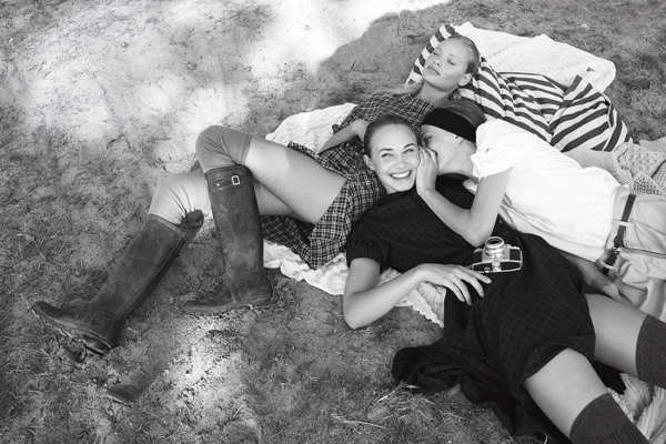Elle Sweden November | Elin, Malin & Josefine by Jimmy Backius