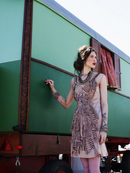 Jovita Miseviciute by Zoltan Tombor in Eleganza Gipsy | Grazia Jovita Miseviciute by Zoltan Tombor in Eleganza Gipsy | Grazia