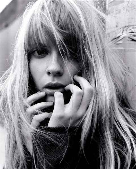 Morning Beauty | Julia Stegner by Tesh