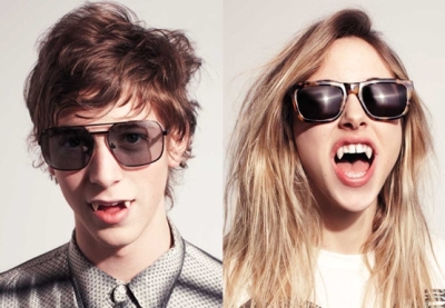 Fangs Out