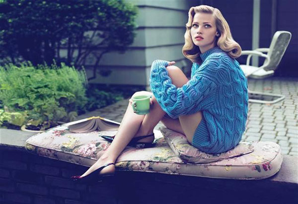 Lara Stone by Mert & Marcus for Vogue US September 2010