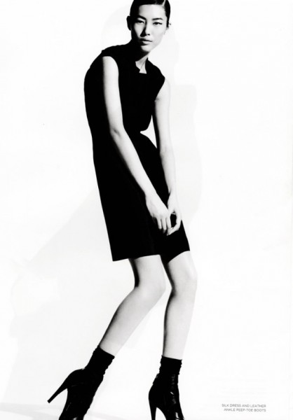 Liu Wen by Wee Khim in Calvin Klein | L'Officiel Singapore Liu Wen by Wee Khim in Calvin Klein | L'Officiel Singapore