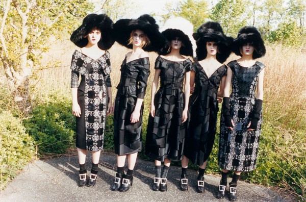 Marc Jacobs' Fall 2012 Campaign by Juergen Teller Features Mystique & Whimsy Marc Jacobs' Fall 2012 Campaign by Juergen Teller Features Mystique & Whimsy