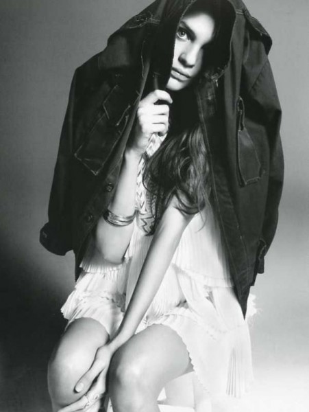 Regina Feoktistova by Terry Tsilois in The Clash | Muse Spring 2010 Regina Feoktistova by Terry Tsilois in The Clash | Muse Spring 2010