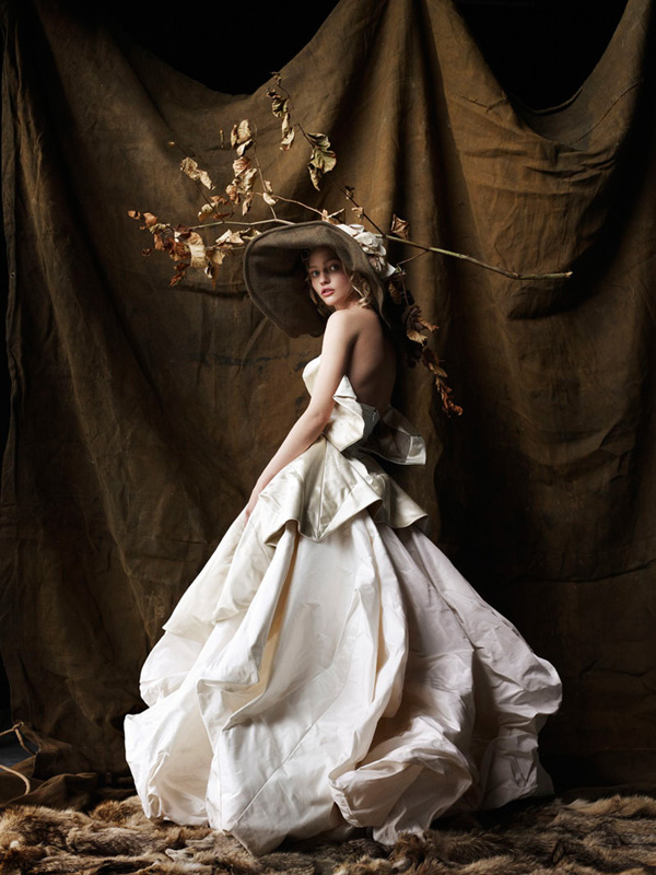 Morning Beauty | Sasha Pivovarova by Mario Testino