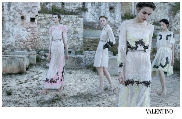 Bette Franke, Fei Fei Sun, Zuzanna Bijoch & Maud Welzen for Valentino Spring 2012 Campaign by Deborah Turbeville Bette Franke, Fei Fei Sun, Zuzanna Bijoch & Maud Welzen for Valentino Spring 2012 Campaign by Deborah Turbeville