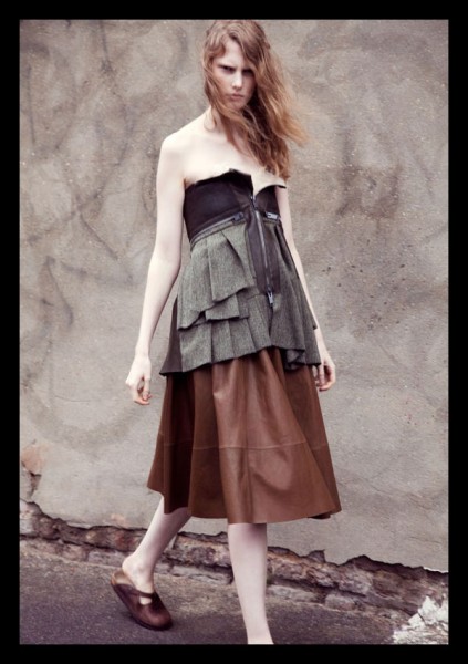 Ylonka Verheul by Carlotta Manaigo for i-D Fall 2010 Ylonka Verheul by Carlotta Manaigo for i-D Fall 2010