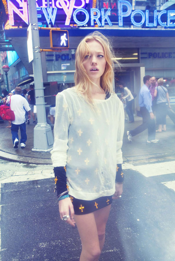 Zippora Seven by Sam Crawford for Oyster #89