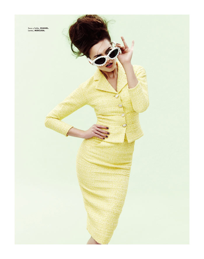 Zuzana Gregorova by Takahiro Ogawa for Elle Mexico April 2012