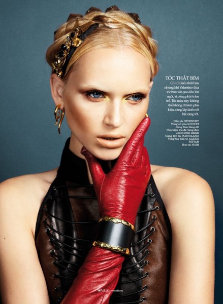 Valeria Dmitrienko Models Radiant Beauty for Elle Vietnam, Lensed by Stockton Johnson Valeria Dmitrienko Models Radiant Beauty for Elle Vietnam, Lensed by Stockton Johnson