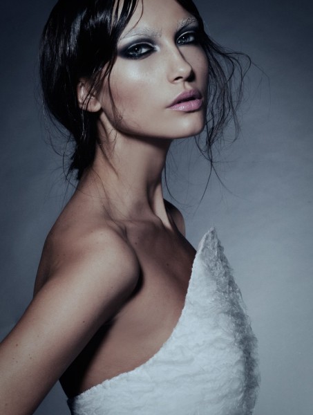 Kat Zakharchenko by Willis Roberts Kat Zakharchenko by Willis Roberts