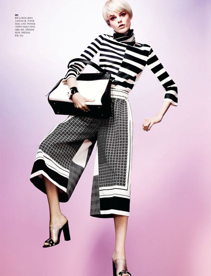 Hanne Gaby Odiele Sports Sixties Chic for S Magazine