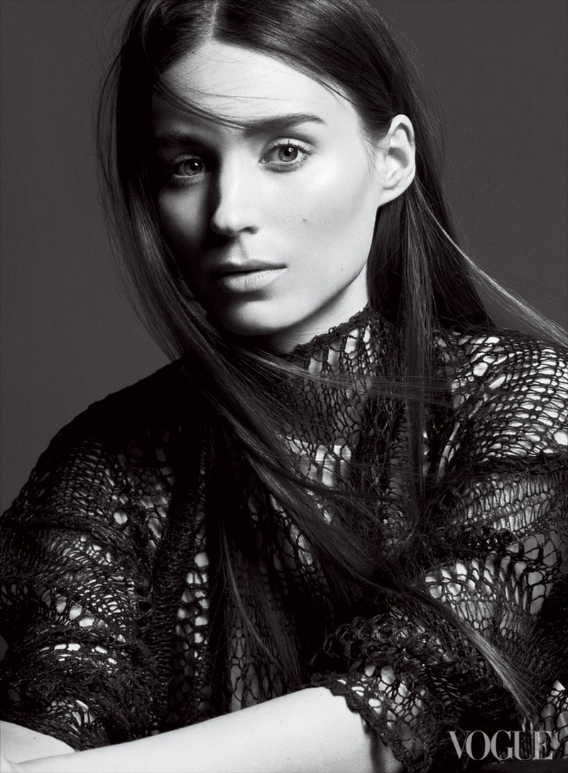 Rooney Mara Graces the February 2013 Cover of Vogue US – Fashion Gone Rogue