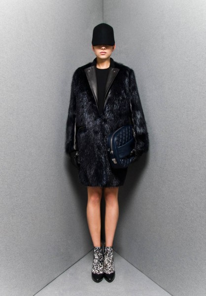 Sportmax's Dark, Voluminous Pre-Fall 2013 Collection Sportmax's Dark, Voluminous Pre-Fall 2013 Collection