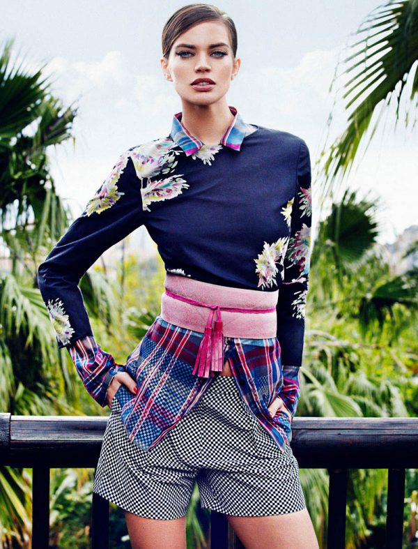 Rianne ten Haken Sports Elegant Style for Elle Spain's March Issue by ...