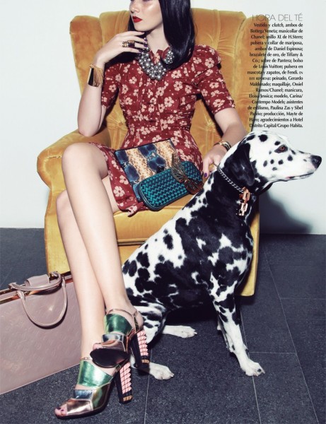 Carina Sports Spring Accessories for Vogue Latin America April 2013 by Anairam Carina Sports Spring Accessories for Vogue Latin America April 2013 by Anairam