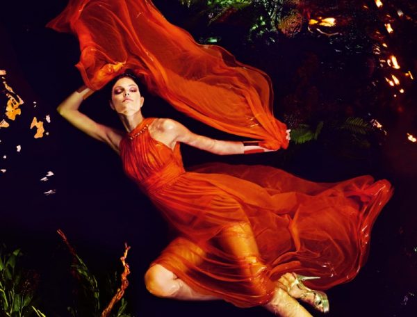 Patricia van der Vliet Floats for Gizia's Spring 2013 Campaign Patricia van der Vliet Floats for Gizia's Spring 2013 Campaign