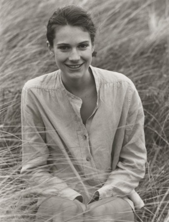 Harriet Taylor Fronts Margaret Howell Spring 2013 Campaign by Koto Bolofo Harriet Taylor Fronts Margaret Howell Spring 2013 Campaign by Koto Bolofo