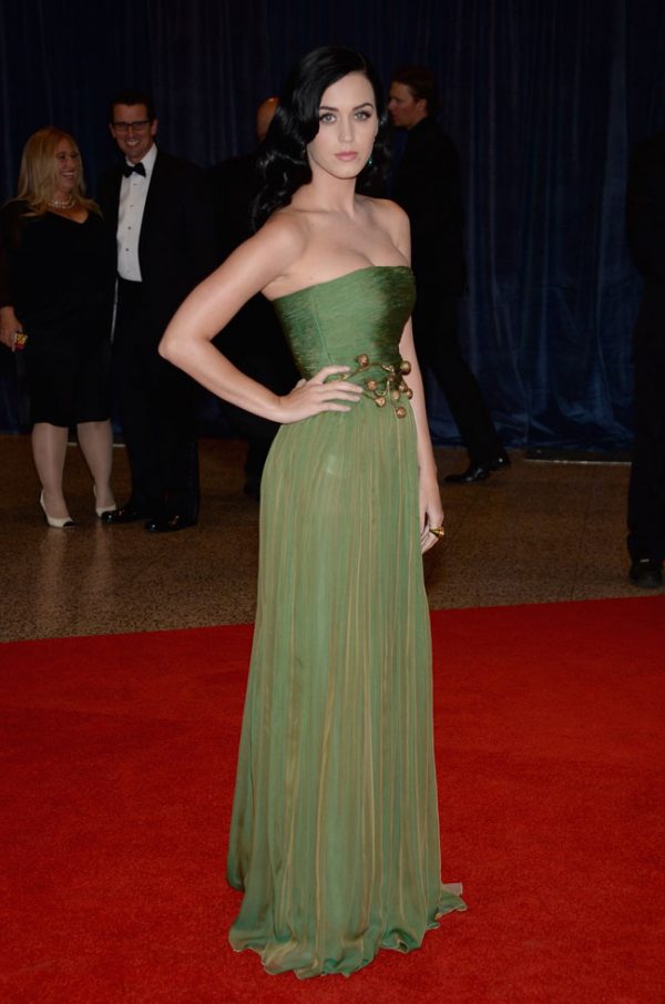 Katy Perry Wears Giambattista Valli at the 2013 White House ...