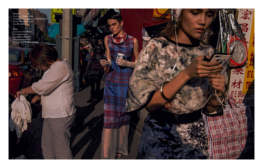 Ehren & Charlotte Hit the Streets for Tomorrow’s Journal by Jens Stoltze