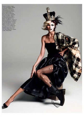 Anja Rubik Gets Regal for Vogue Paris Shoot by Inez & Vinoodh Anja Rubik Gets Regal for Vogue Paris Shoot by Inez & Vinoodh