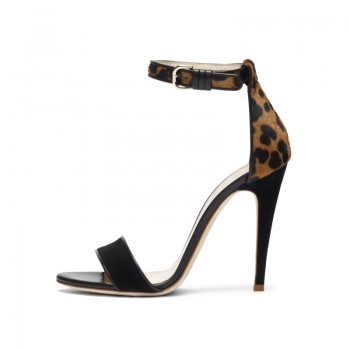 See Looks from Club Monaco's First Shoe Collection – Fashion Gone Rogue