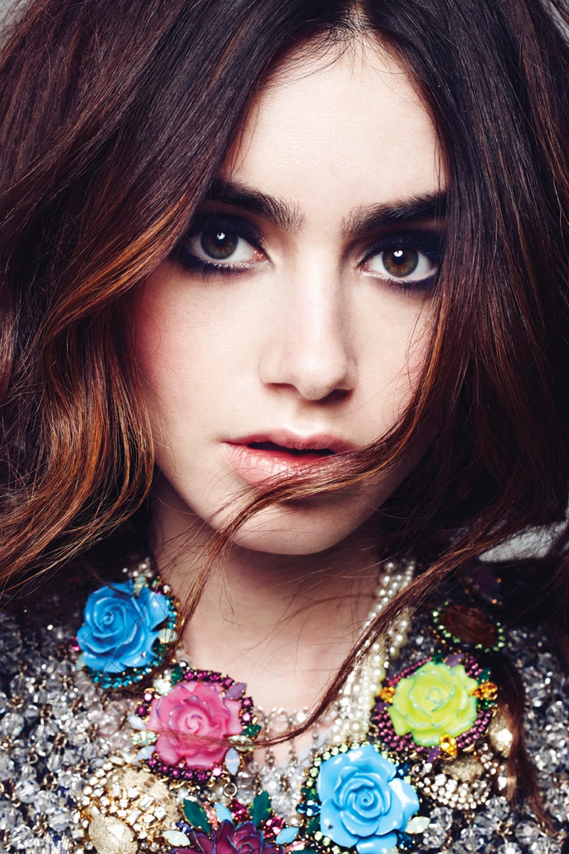 Lily Collins Shines in Elle Canada's September 2013 Cover Story