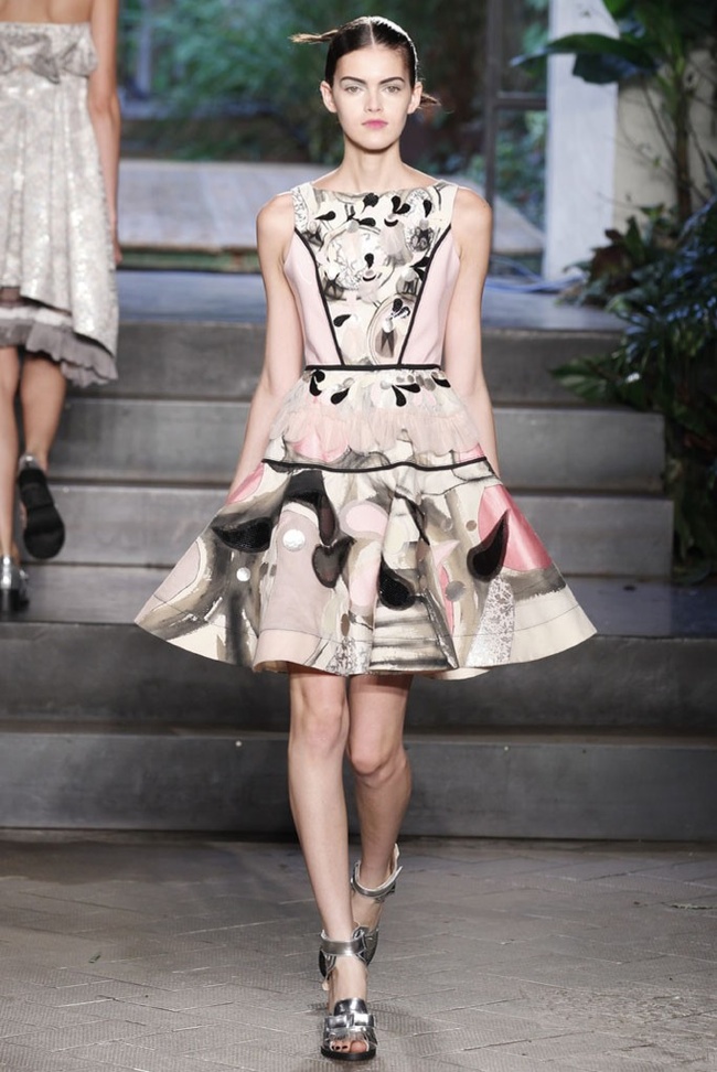Milan Fashion Week Spring/Summer 2014 Day 3 Recap | Versace, Sportmax, Blumarine + More