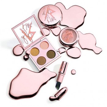 Rihanna x MAC Fall 2013 Collection Set to Launch October 3rd Rihanna x MAC Fall 2013 Collection Set to Launch October 3rd