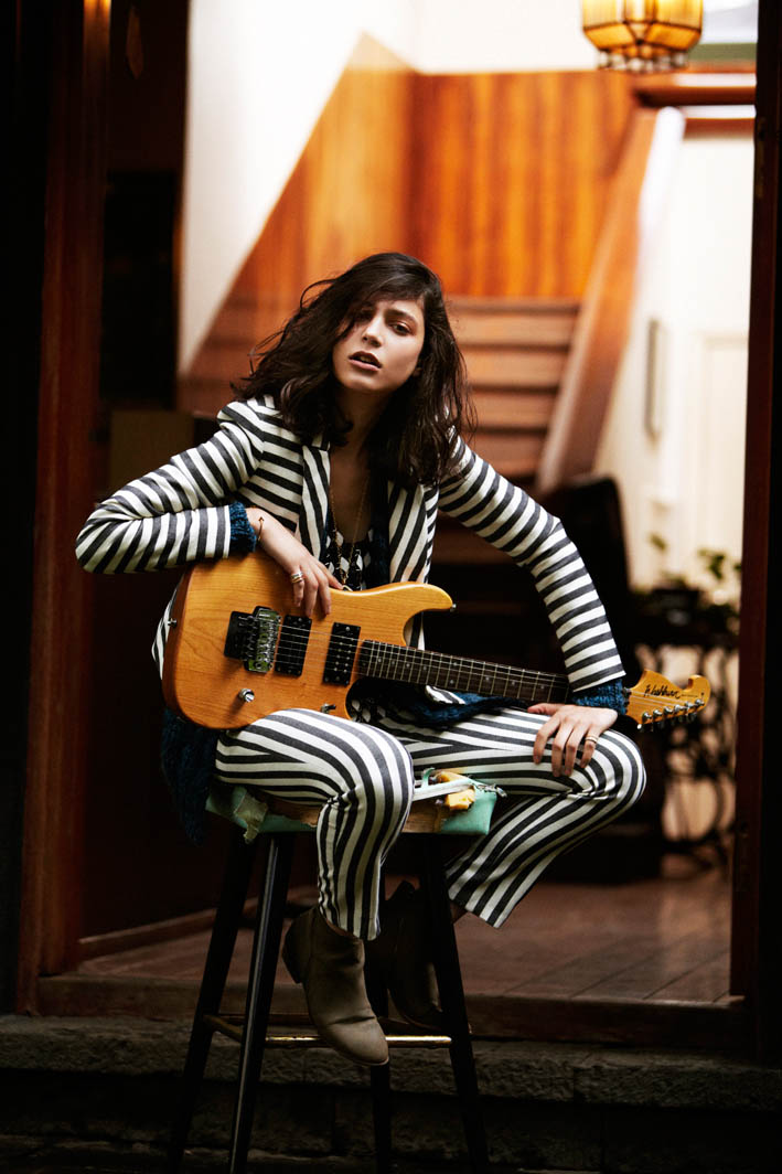 Lorena Okhuysen Makes Music for Elle Mexico Shoot by Santiago Ruisenor