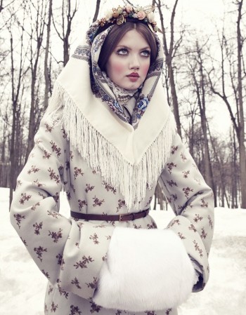 Lindsey Wixson Models Winter Fashions for Emma Summerton in Vogue Japan Lindsey Wixson Models Winter Fashions for Emma Summerton in Vogue Japan