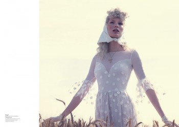 Caroline Winberg Enchants for Philip Riches in L'Officiel Netherlands' Shoot Caroline Winberg Enchants for Philip Riches in L'Officiel Netherlands' Shoot