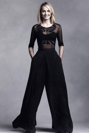 Amber Valletta Teams Up with Yoox for Master & Muse Collection Amber Valletta Teams Up with Yoox for Master & Muse Collection