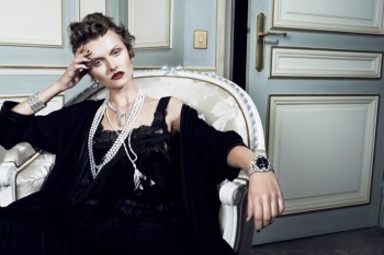 Kamila Filipcikova Models High Jewelry for Alexx and Anton in Gala Kamila Filipcikova Models High Jewelry for Alexx and Anton in Gala