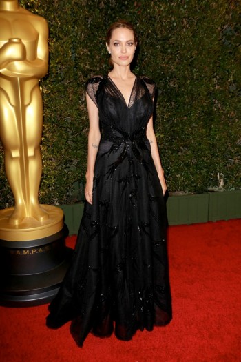Angelina Jolie Wears Atelier Versace at the 2013 Governors Awards Angelina Jolie Wears Atelier Versace at the 2013 Governors Awards
