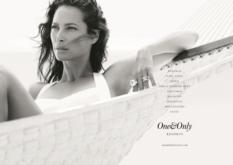 Christy Turlington Models in CH Carolina Herrera Handbag Ad