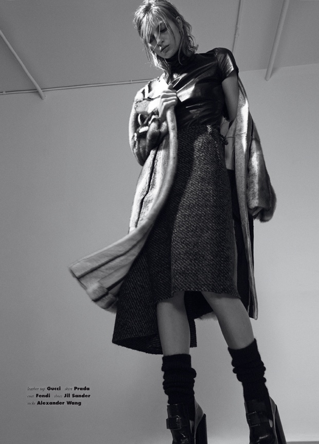Rose Smith Models Moody Fashion for Seiji Fujimori in Vision China