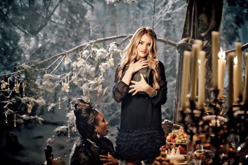 Rosie Huntington-Whiteley Stars in Marks & Spencer's Christmas Campaign Rosie Huntington-Whiteley Stars in Marks & Spencer's Christmas Campaign