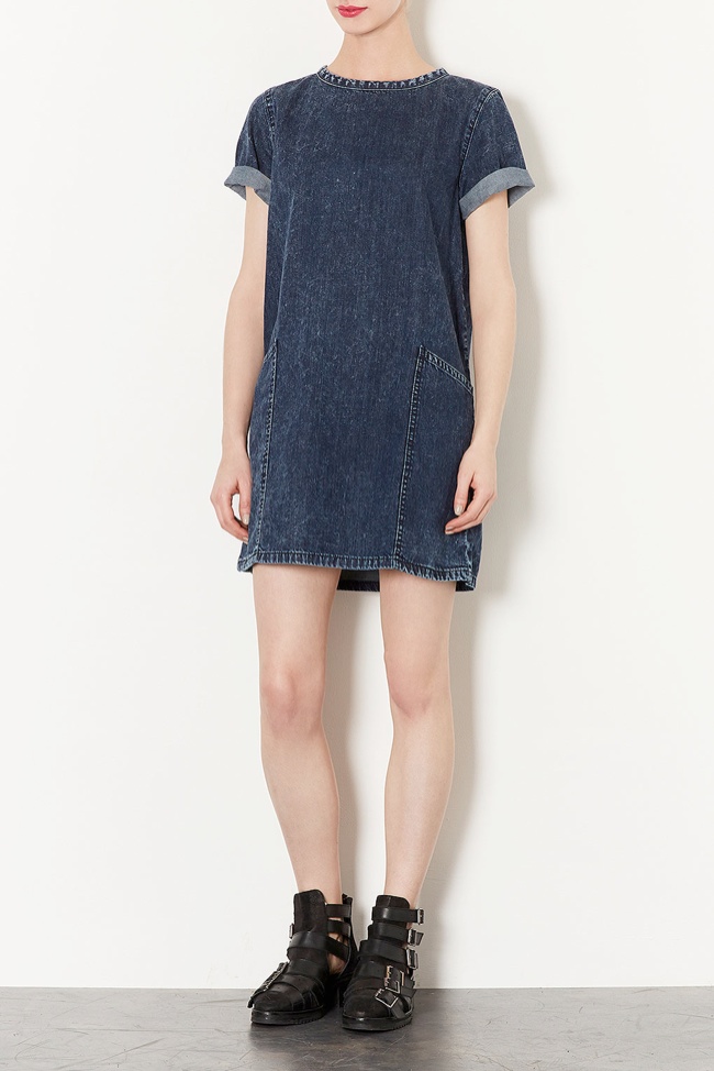 5 Denim Essentials for Your Wardrobe