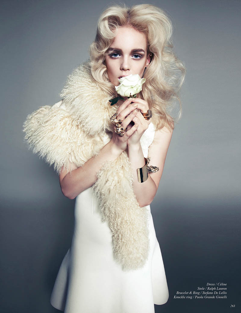 Nikki Poses for Federica Putelli in Sultry Schon Shoot Nikki Poses for Federica Putelli in Sultry Schon Shoot