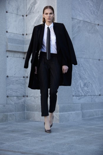Marique Schimmel Sports Power Dressing for FORWARD by Elyse Walker Marique Schimmel Sports Power Dressing for FORWARD by Elyse Walker