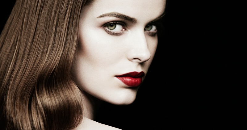 Robyn Lawley Lands First Beauty Campaign for Barneys