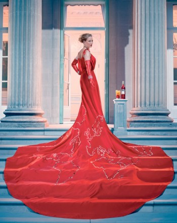 Uma Thurman Travels the Globe for Campari's 2014 Calendar Uma Thurman Travels the Globe for Campari's 2014 Calendar
